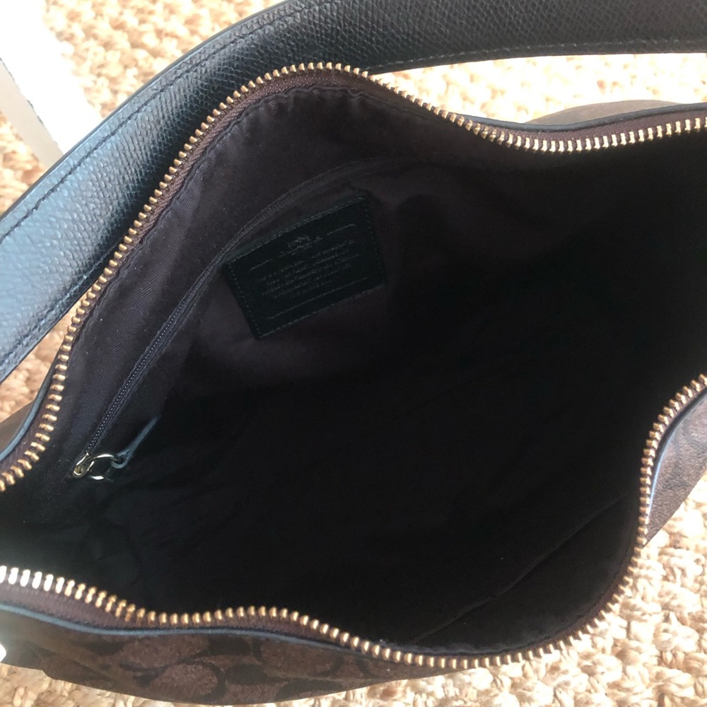 Coach Hobo in Signature Logo. Brown. - Picture 12 of 14
